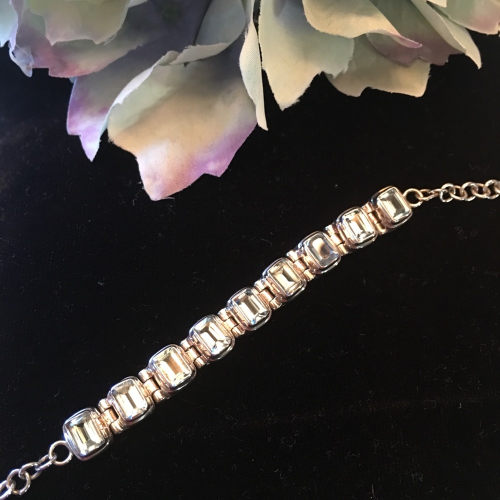 Hand designed aqua marine bracelet.
